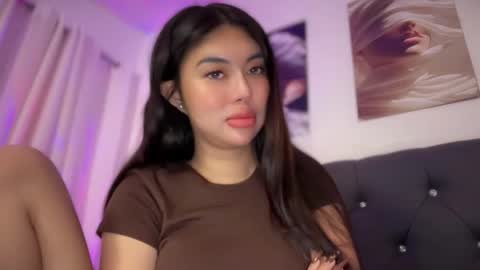 Snapshot of whoss_sofia chatting on January 2026 09:07:02 PM Sofia online show from January 2026 09:07:02 PM