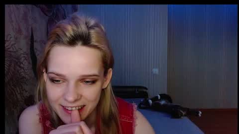 Snapshot of wicky_hey chatting on September 2025 08:02:01 PM Victoria online show from September 2025 08:02:01 PM