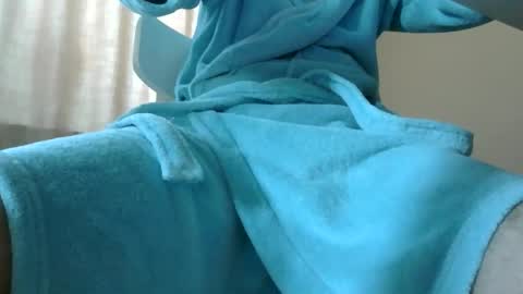 Snapshot of wifewatcher123 chatting on May 2026 07:13:01 AM wifewatcher123 online show from May 2026 07:13:01 AM