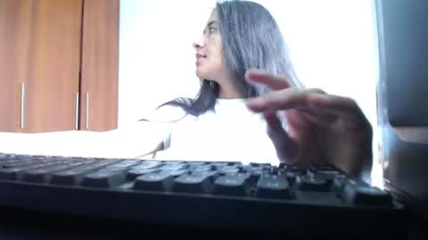 Snapshot of wifhot chatting on July 2026 03:05:01 PM Ilauren online show from July 2026 03:05:01 PM