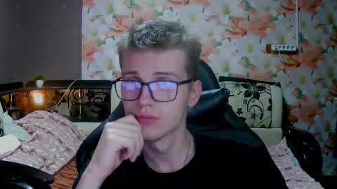 Snapshot of wiiinkyyy chatting on October 2025 03:49:01 PM wiiinkyyy online show from October 2025 03:49:01 PM