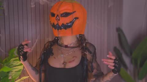 Snapshot of wild_hearttt chatting on October 2025 07:42:01 AM Audrey online show from October 2025 07:42:01 AM