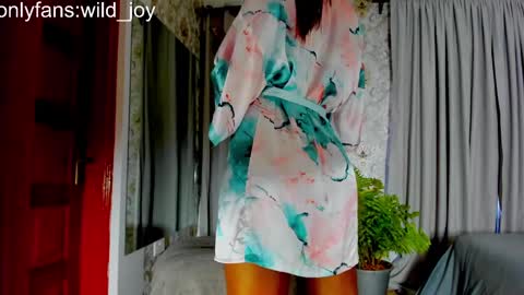 Snapshot of wild_joy chatting on December 2024 06:53:01 AM wild_joy online show from December 2024 06:53:01 AM