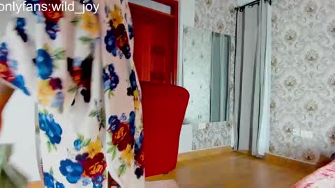 Snapshot of wild_joy chatting on February 2025 07:24:02 AM wild_joy online show from February 2025 07:24:02 AM