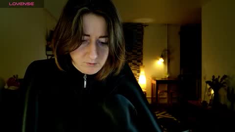 wild_peony online show from January 2026 07:41:01 PM