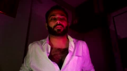 Wild Wolf online show from November 2025 05:56:02 PM