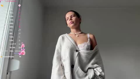 Snapshot of wildahankin chatting on March 2026 03:09:02 PM Mia online show from March 2026 03:09:02 PM