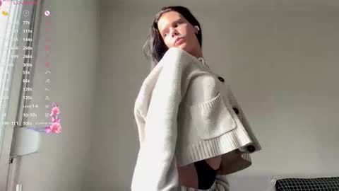 Snapshot of wildahankin chatting on March 2026 03:05:02 PM Mia online show from March 2026 03:05:02 PM