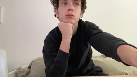 Snapshot of wilddesire18 chatting on September 2025 02:00:01 PM wilddesire18 online show from September 2025 02:00:01 PM