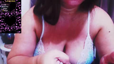 Snapshot of wildhotasianx chatting on November 2025 09:57:02 PM wildhotasianx online show from November 2025 09:57:02 PM