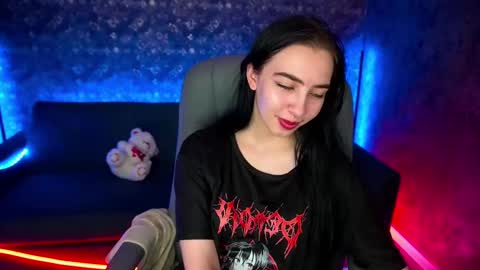 Snapshot of wildkittenx_ chatting on March 2025 05:27:02 PM Alena online show from March 2025 05:27:02 PM