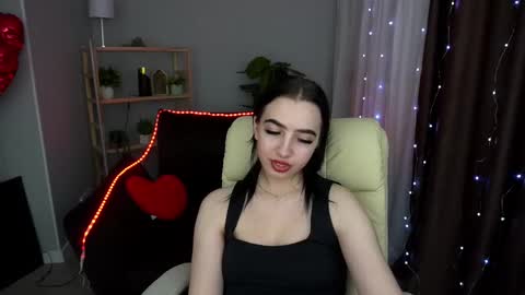 Snapshot of wildkittenx_ chatting on March 2025 04:44:02 PM Alena online show from March 2025 04:44:02 PM