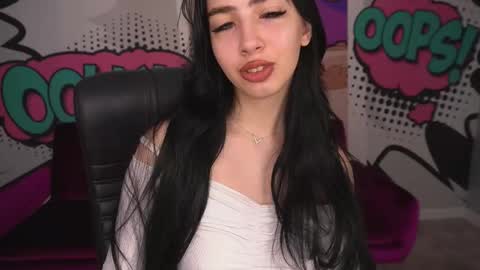 Snapshot of wildkittenx_ chatting on September 2025 05:51:02 AM Alena online show from September 2025 05:51:02 AM