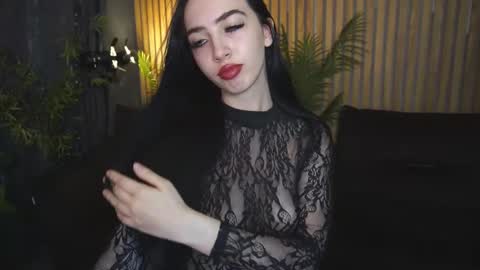 Snapshot of wildkittenx_ chatting on October 2025 12:38:02 PM Alena online show from October 2025 12:38:02 PM