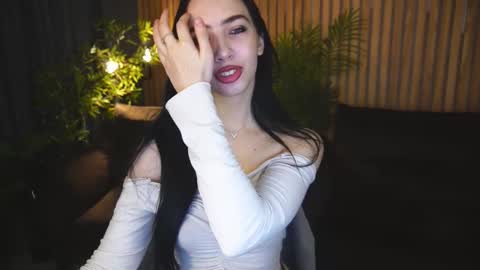 Snapshot of wildkittenx_ chatting on October 2025 06:50:02 AM Alena online show from October 2025 06:50:02 AM