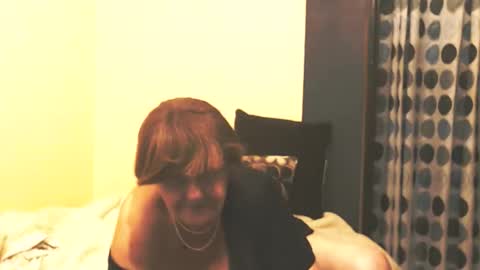 WildRedCat online show from October 2025 10:22:01 PM