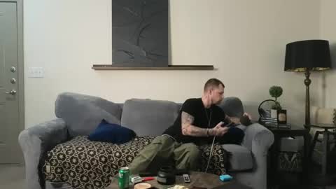 Snapshot of wildrobjr9 chatting on January 2025 06:09:02 AM RobBangz online show from January 2025 06:09:02 AM