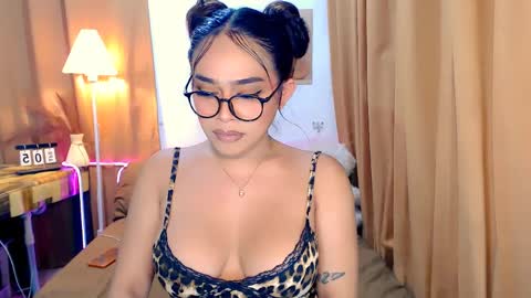 Snapshot of wildsassy0719 chatting on April 2026 02:25:02 PM shea online show from April 2026 02:25:02 PM