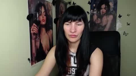 Snapshot of wildsoul8 chatting on April 2026 06:25:02 PM Rosalinda online show from April 2026 06:25:02 PM