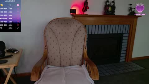 Snapshot of wildsouthernpeach chatting on April 2026 05:30:01 PM Ivy online show from April 2026 05:30:01 PM