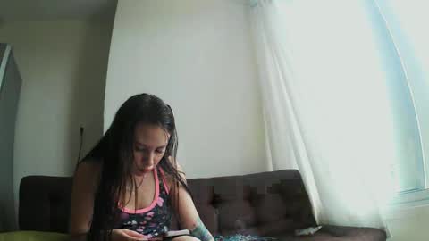 Wild Strawberry online show from January 2025 07:51:02 PM