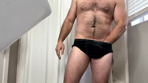 Snapshot of wildtravelers chatting on December 2024 08:00:01 PM wildtravelers online show from December 2024 08:00:01 PM