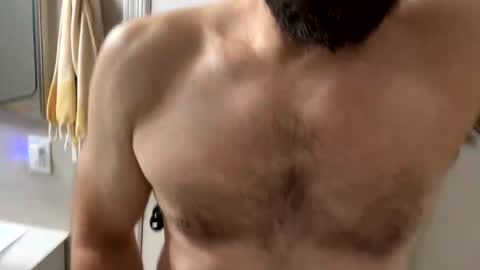 Snapshot of wildtravelers chatting on October 2025 01:23:01 PM wildtravelers online show from October 2025 01:23:01 PM