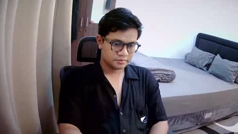 Snapshot of wildynight chatting on December 2024 02:14:02 AM Wildy online show from December 2024 02:14:02 AM