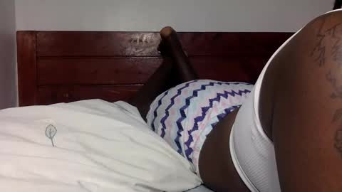 Willa Sara online show from May 2026 11:39:01 PM