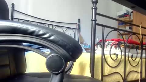 Snapshot of willcoyote chatting on December 2024 01:13:02 PM Willy online show from December 2024 01:13:02 PM