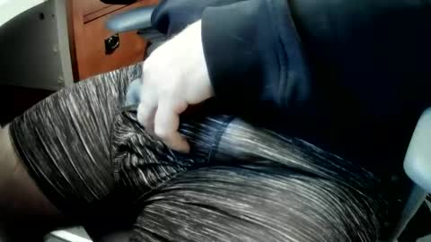 Will online show from November 2025 11:30:01 AM