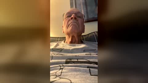 Snapshot of williamduer3 chatting on February 2026 01:20:01 PM williamduer3 online show from February 2026 01:20:01 PM
