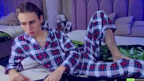 Snapshot of williamdyson chatting on November 2025 04:22:02 AM William online show from November 2025 04:22:02 AM