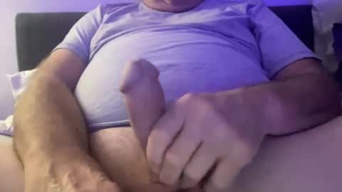 Snapshot of willieb777 chatting on April 2026 10:46:01 AM willieb777 online show from April 2026 10:46:01 AM