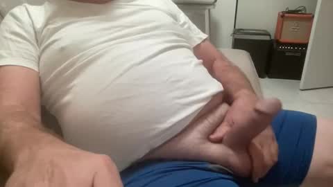 Snapshot of willieb777 chatting on April 2026 12:48:02 PM willieb777 online show from April 2026 12:48:02 PM