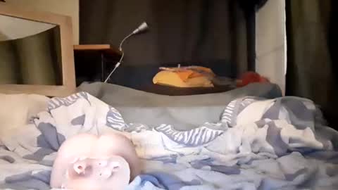 Snapshot of willinganalslut13 chatting on November 2025 10:30:02 PM willinganalslut13 online show from November 2025 10:30:02 PM