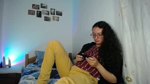 Snapshot of willmonkey chatting on March 2026 02:17:01 AM willmonkey online show from March 2026 02:17:01 AM