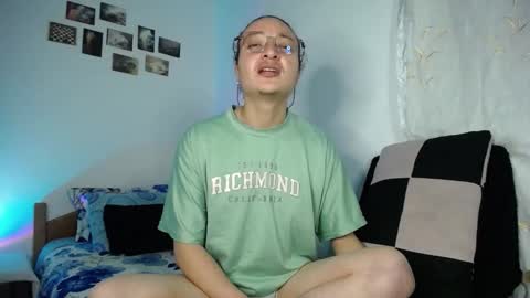 Snapshot of willmonkey chatting on March 2026 02:50:01 AM willmonkey online show from March 2026 02:50:01 AM