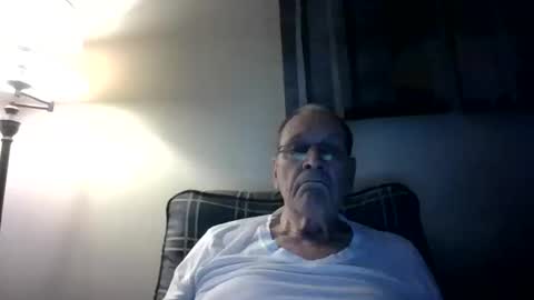 Snapshot of willnedoher chatting on October 2025 12:15:01 PM Willhedoher online show from October 2025 12:15:01 PM