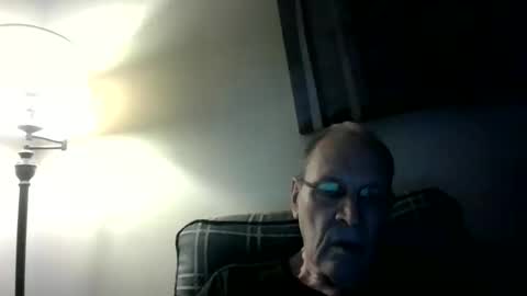 Snapshot of willnedoher chatting on October 2025 03:10:02 AM Willhedoher online show from October 2025 03:10:02 AM