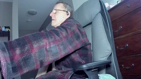 WillySkynn online show from January 2025 07:59:02 PM