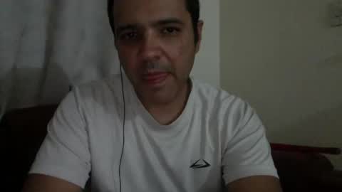 Snapshot of wilmer8282 chatting on February 2025 02:01:02 AM Dante online show from February 2025 02:01:02 AM