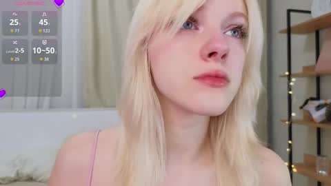 Mary online show from October 2025 11:16:01 PM