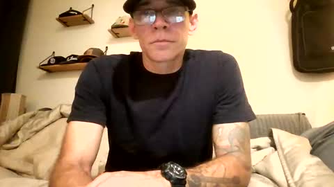 wingnutt765733 online show from March 2026 06:21:01 AM