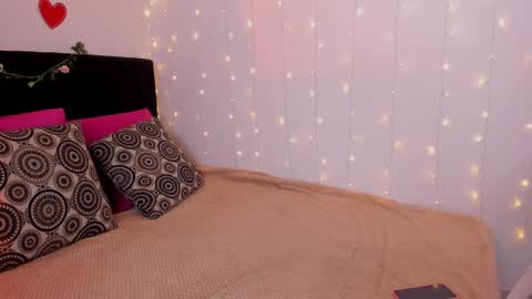 Wini Fer online show from January 2025 12:47:02 PM