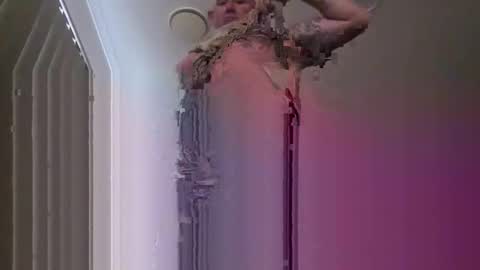 Snapshot of winkipop2204 chatting on March 2026 06:39:01 AM winkipop2204 online show from March 2026 06:39:01 AM