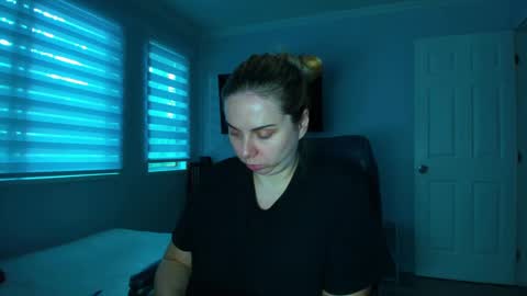 Winter Miracle online show from September 2025 09:53:01 PM