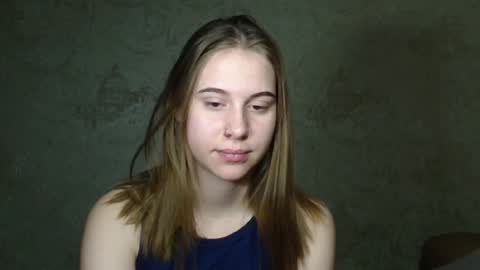 wira_witch online show from December 2024 04:39:02 PM