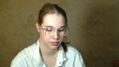 wira_witch online show from January 2025 04:25:01 PM