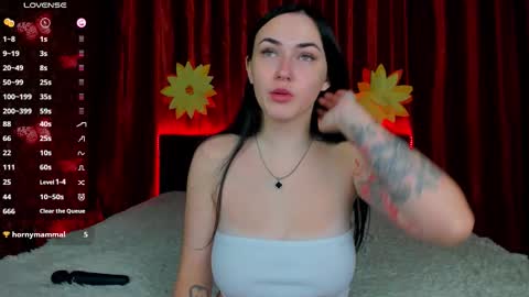 Snapshot of witch_baby_ chatting on October 2025 06:16:02 AM Kira online show from October 2025 06:16:02 AM